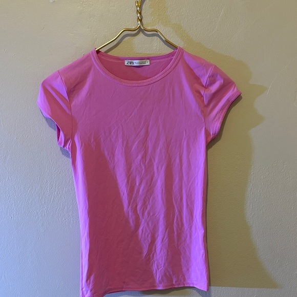 Zara Bright Pink Short Sleeve Top - Picture 1 of 2